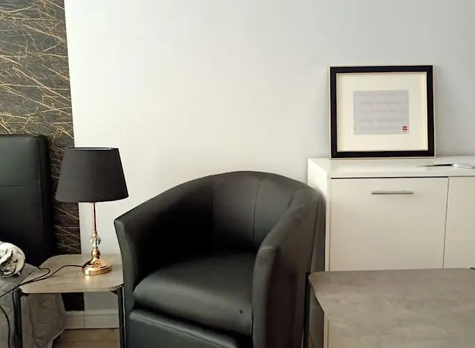 Tylko - 200m Do Plazy, Mariana Mokwy 4a * ソポト